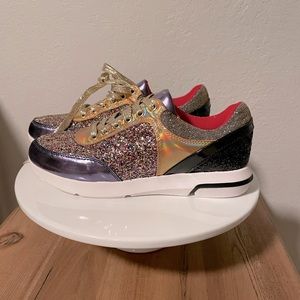 Madden Girl glitter sneakers, NWOT